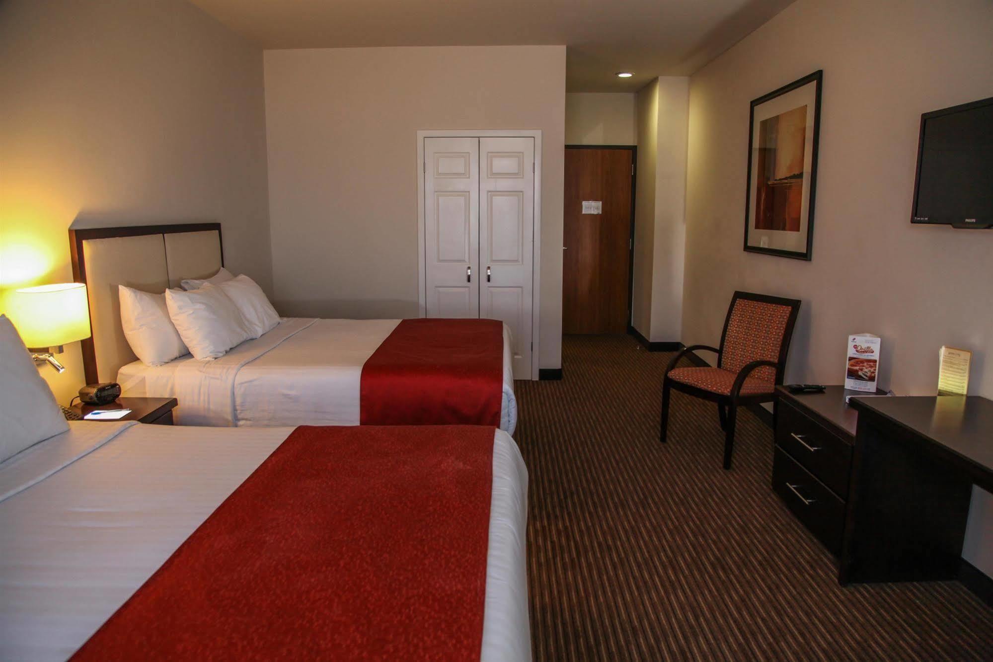 Best Western Plus La Mina Parral Habitación foto